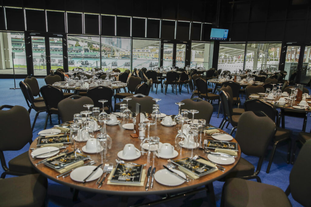 Surrey CCC Team Photo & Training